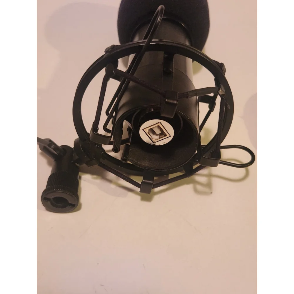 Podcast Condenser Microphone with Shock Mount, TESTED - Black